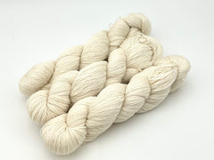 4ply Falkland Islands merino silk 100g (400m)