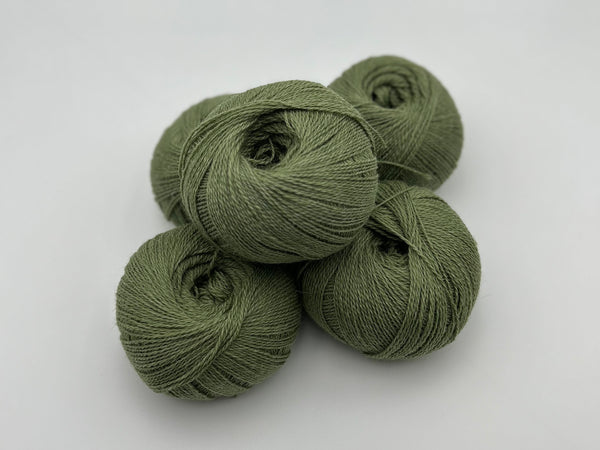 4ply/sport BFL/Shetland sage green 100g (350m)