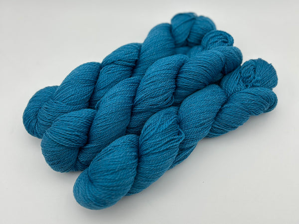 4ply ‘Falklander’  Peacock 400m