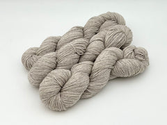 4ply Light fawn/grey Falkland Islands merino silk 100g (400m)