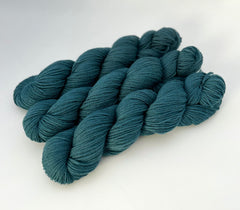 DK ‘Cosy Colours’ Teal 100g (245m)