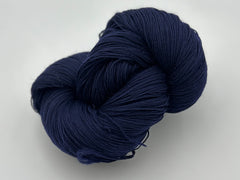 5ply Traditional Navy blue 500g hanks (1200m)