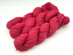 Worsted ‘Falklander’  Raspberry Ripple 200m